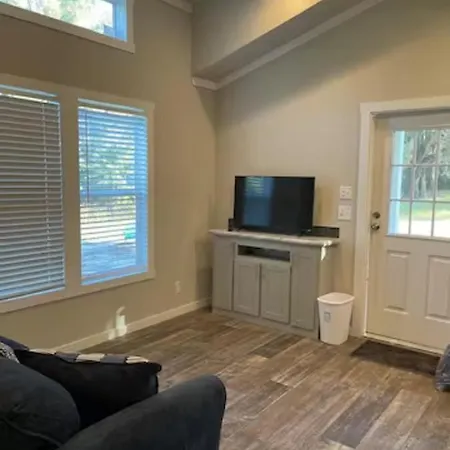 Charming Tiny Home! Close To Oxford, Sardis Lake, Safari Animal Zoo Exterior photo